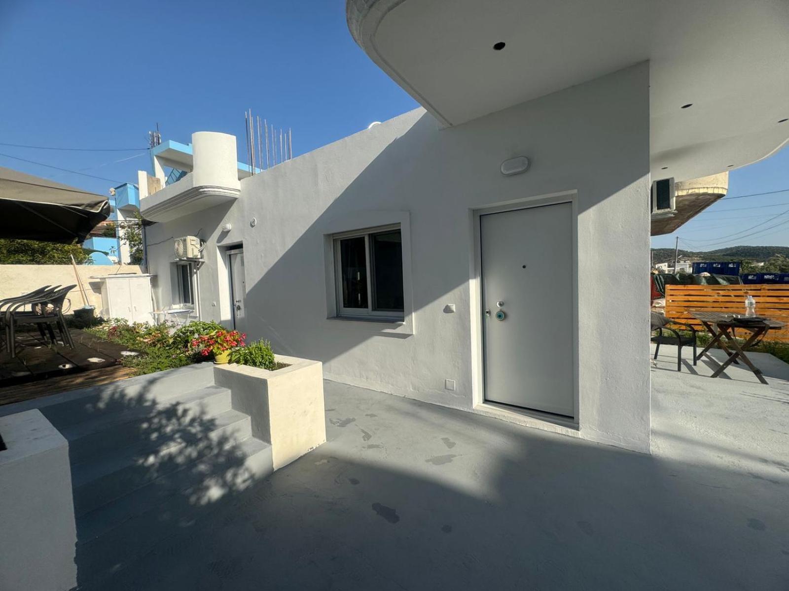 Sulozeqi Apartments Ксамил Екстериор снимка